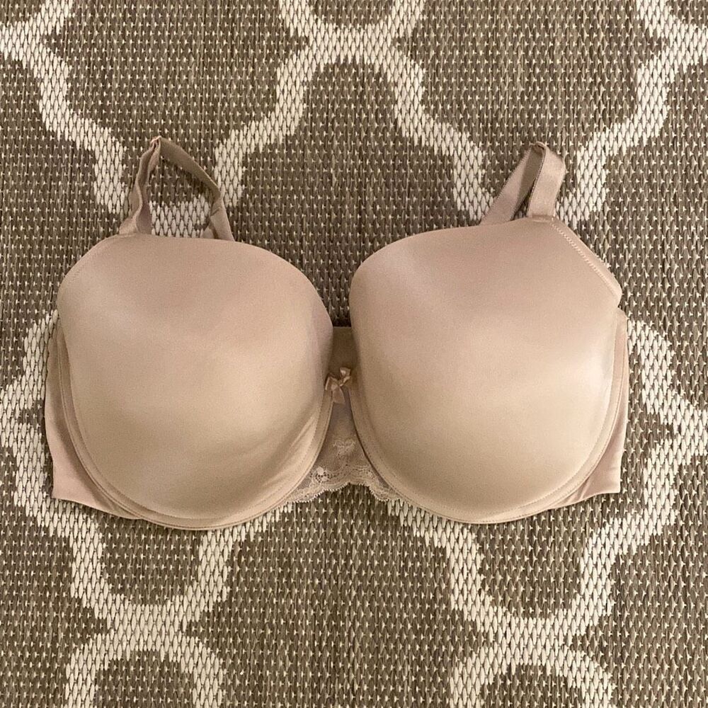 Torrid perfect T-shirt, push-up bra, size 42G